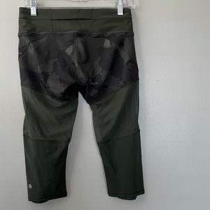 Lululemon capri leggings